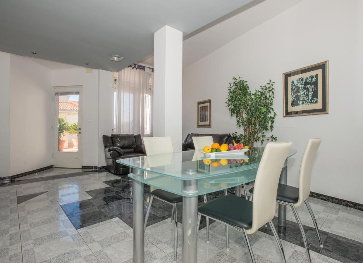 Apartments Marcela Makarska Eksteriør bilde